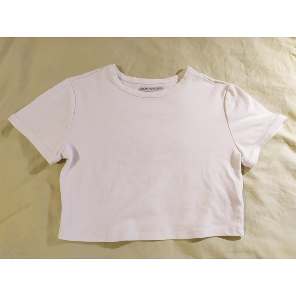 Urban Outfitters Cropped White T-shirt - Picture 1 of 2